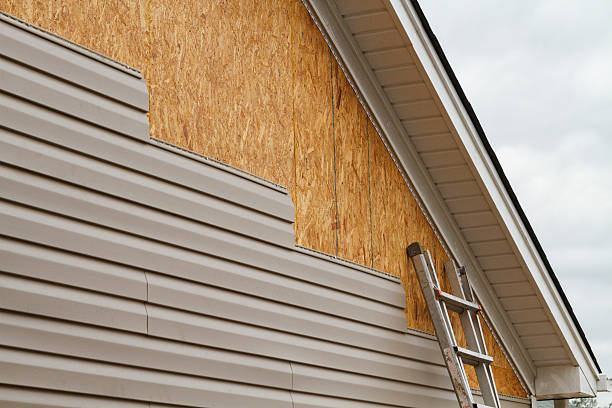 24/7 Emergency Siding Repair experts in South Boston, VA